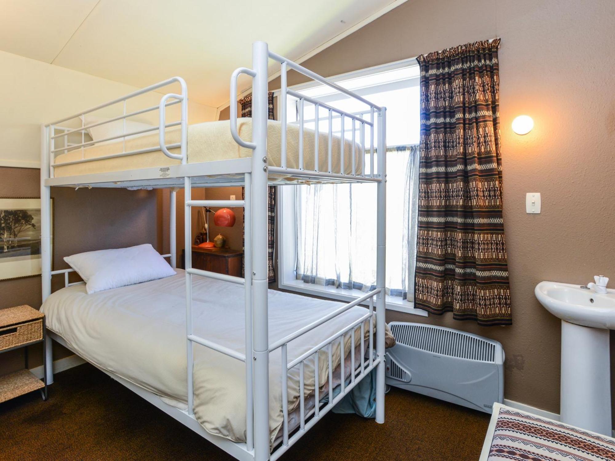Jacaranda Lodge - Napier Hill Holiday Home Exterior foto